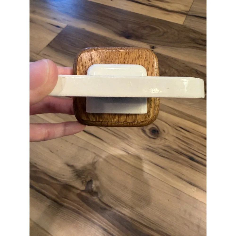 Vintage Wall Mount Soap Dish Cream Plastic Wood Bathroom Retro MCM